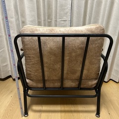 クッションリビングチェア（1人掛け用ソファ）の画像