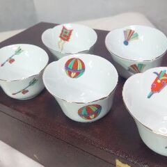 これは、たち吉『未使用品 美品』（橘吉）の赤絵の御茶呑み（小鉢としても素晴らしい✨）茶碗のセットですの画像