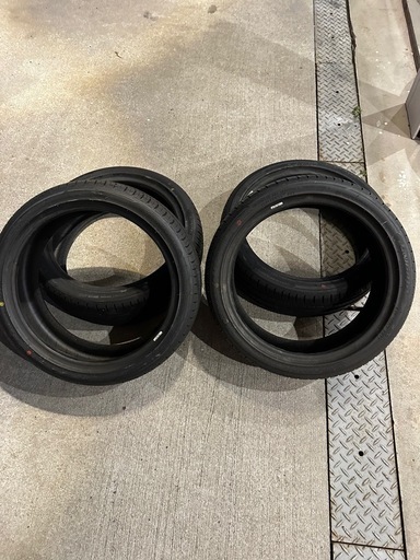 未使用タイヤ　165/45r15
