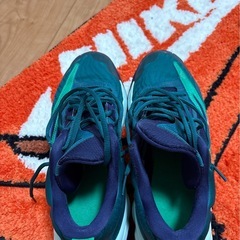 NIKE   ヤニスイモータリティ3  27センチの画像