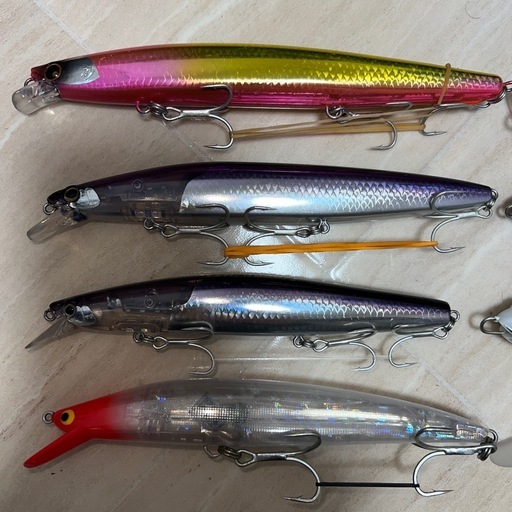 釣り】サーフ・堤防対応 青物／ヒラメ／シーバス用ルアーセット AR-C