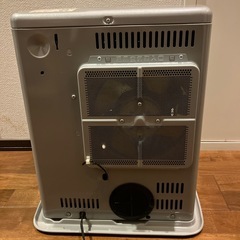 石油ファンヒーターの画像
