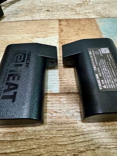 RSタイチRSP064 e-HEAT 充電器・バッテリー2個セット電熱インナー電熱グローブ電熱ジャケットRSP065
