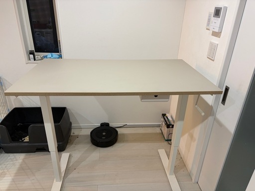 IKEA スカルスタ/トロッテン 昇降式デスク(120×70)