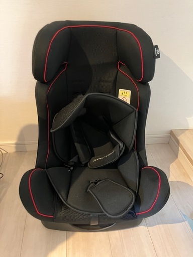 商談中　　　新品　チャイルドシート