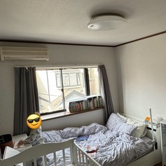 ダブルベッドフレームの画像