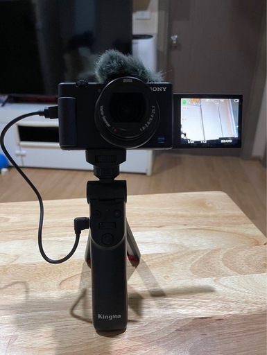 値下げ:SONY デジタルカメラ　VLOGCAM ZV-1 追加バッテリ、ケース付き