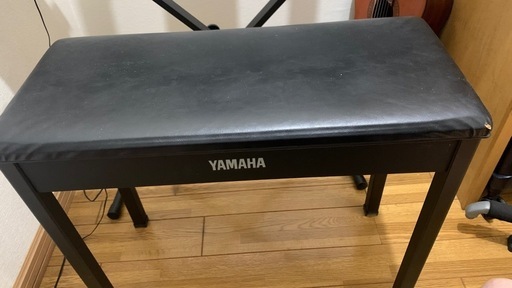 ピアノYAMAHA np 12 61鍵