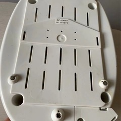 TOSHIBA 東芝 炊飯器 RC-10MFH 5.5合炊き ホワイトの画像