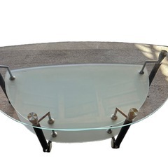 3段ガラステーブル　モダン　センターテーブル　ローテーブル　大阪配送可能の画像