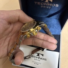 早い者勝ち‼️ 【箱付き・稼働中】TECHNOS SWISS 腕時計｜即日手渡し可の画像