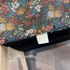 ZARA HOME  子供用ソファの画像