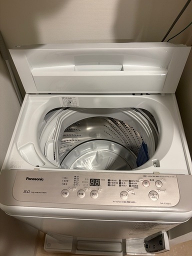 パナソニック　
洗濯機　NA-F50B13