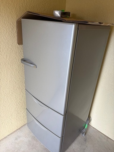 2015年製AQUA 冷蔵庫272L (momo) 三原のキッチン家電《冷蔵庫》の中古