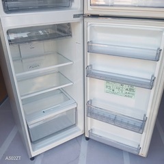 C069 送料設置無料　Panasonic　人気モデル　大型冷蔵庫　248Lの画像