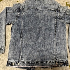 デニムジャケットの画像