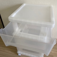 キャスター付き　収納ケース  3段の画像