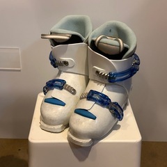 こども用スキー板&靴セットの画像