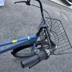 【美品】自転車 1年使用／引っ越しのため売ります（※後ろカゴなし）の画像