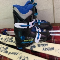 子供用スキーセットの画像