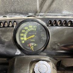 ★支払総額3.3万円★関東圏内即日配送可能！ 全車走行テスト済み！ ホンダ ジャイロ2 白 TA02 人気のジャイロ！ ２ストのためオイル注ぎ足すだけ！ リアボックス付き！ 社外マフラー！の画像