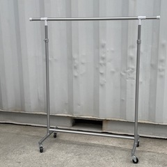 P161①頑丈なハンガーラック シングル 高さ119cm〜173cm◇キャスター付◇伸縮式 収納◇洋服の画像