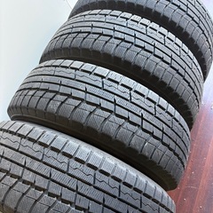 エクストレイル等❗️225/65/17冬バリ山トーヨーアルミセットの画像