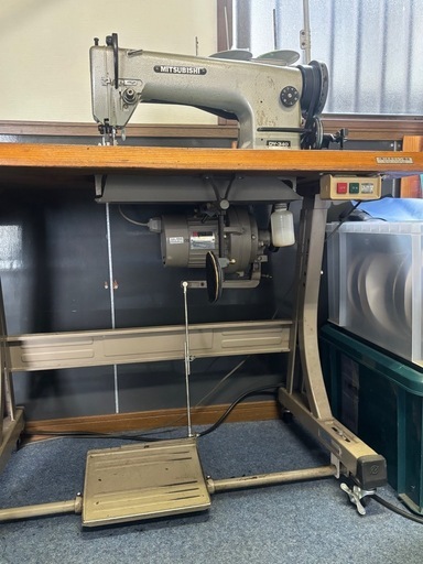 三菱 工業用ミシン DY-340  
