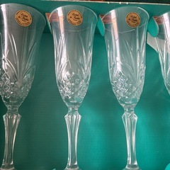 新品クリスタルワイングラスの画像