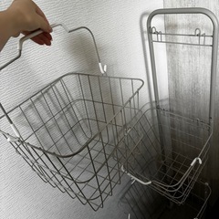 洗濯カゴ（3段・取り外し可能）の画像