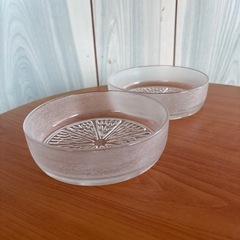 オレンジ柄　ガラス皿　2枚の画像