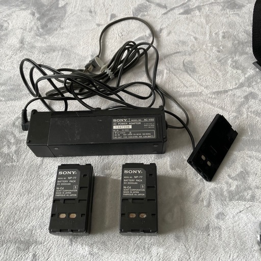 SONY CCD-V700 video Hi8 Handycam ビデオカメラ ( toku) 小山のビデオ