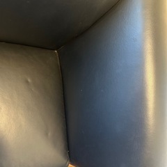 【値下げ】クラスティーナ　本革3人掛けソファの画像