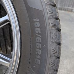 スタッドレスタイヤの画像