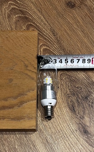 LED  シャンデリア球　新古品　１２７個 LED シャンデリア球 新古品 127個