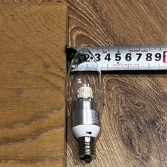LED  シャンデリア球　新古品　１２７個の画像