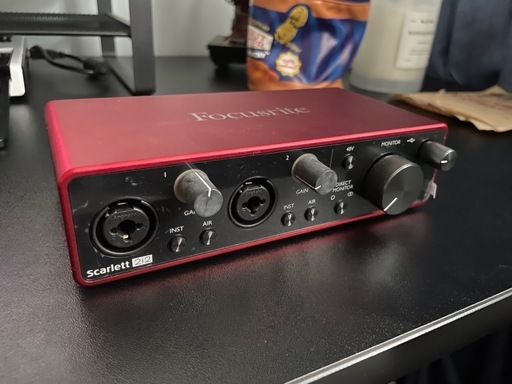 Scarlett 2i2 オーディオインターフェース