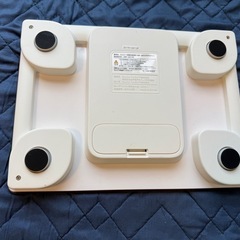 ほぼ新品‼️オムロン体重計
の画像