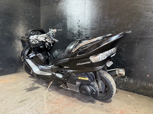 ★支払総額6.8万円★定休日なし！現車確認可能です！ ヤマハ マジェスティC 黒 SG03J 人気のマジェスティ！ 5連メーター！ タンデムバー！ エアロパーツ！　社外マフラー！ エナメルシート！　アルミステップ！ フロントマスク！