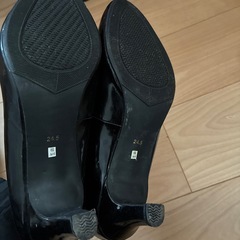 パンプス　黒の画像