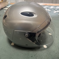 ヘルメットの画像