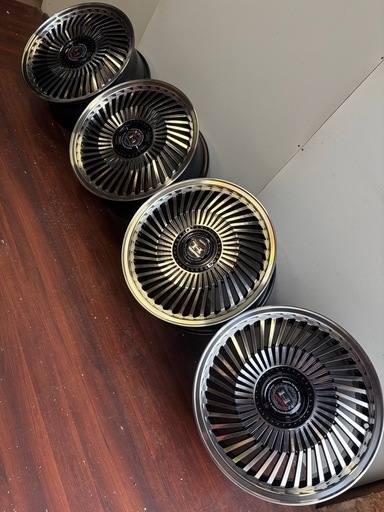 新品❗️ニューイングアルピール17インチアルミホイール