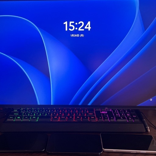 Windows11Pro完全対応自作小型PC。カスタマイズOK、ゲーミング・クリエイター動画配信や小規模サーバ フラクタルデザインフル