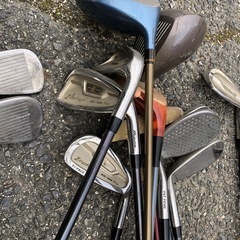 ゴルフクラブ15本くらいの画像