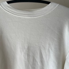 UNIQLO　白トップスMサイズ　の画像