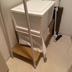 ハンガーラックの画像