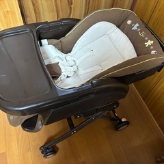 ハイローチェア　アップリカの画像