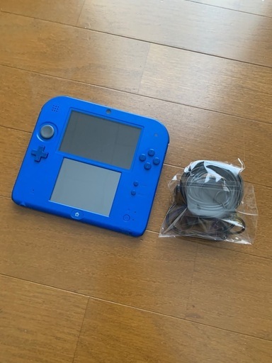 ニンテンドー　2DS本体　充電器　メモリーカード