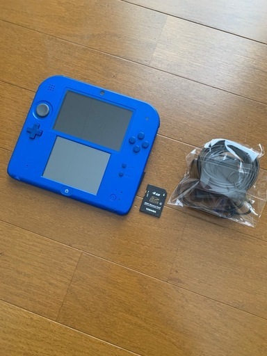 ニンテンドー　2DS本体　充電器　メモリーカード