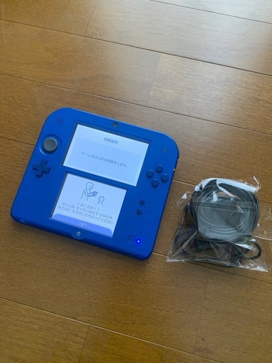 ニンテンドー　2DS本体　充電器　メモリーカード